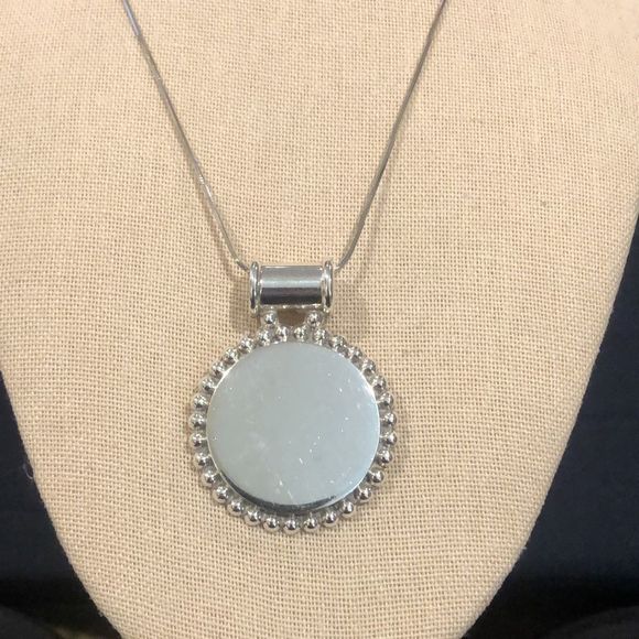 Vintage Sterling Silver Scalloped Pendant Necklace - Picture 2 of 10